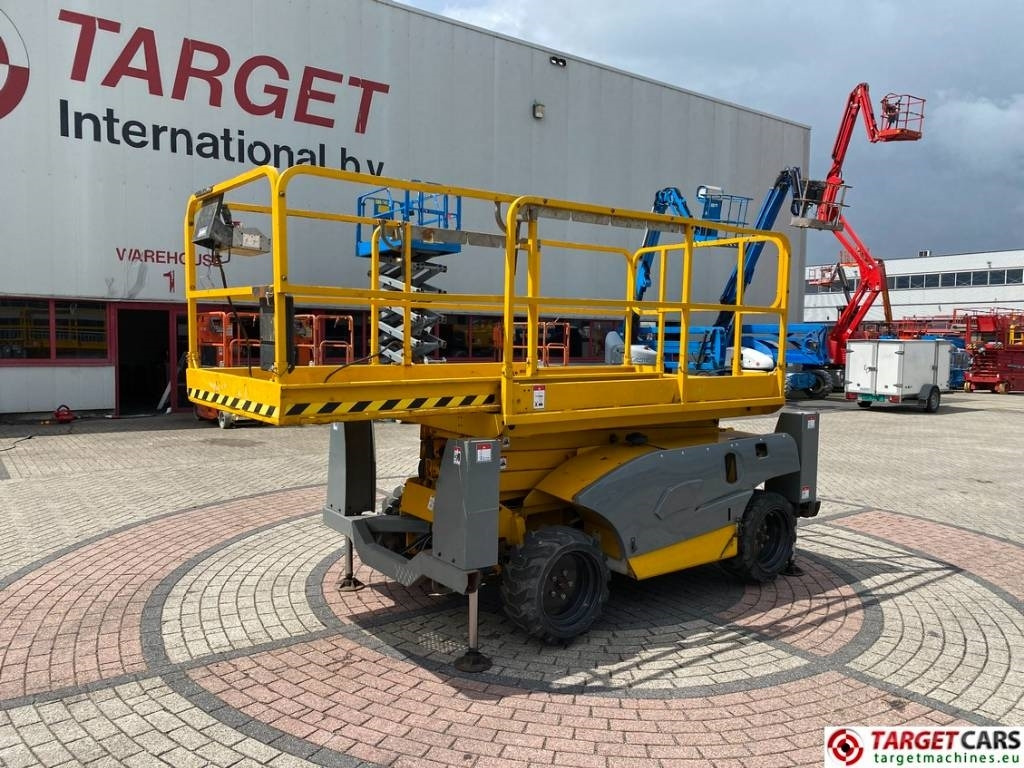 Scissor lift Haulotte Compact 10DX Diesel 4x4 Scissor Work Lift 1015cm: picture 30