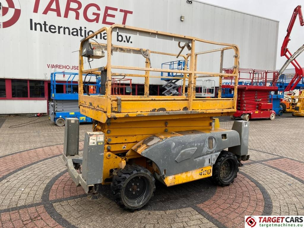 Haulotte Compact 12DX Diesel 4x4 Scissor Work Lift 1206cm - Scissor lift: picture 1 Haulotte Compact 12DX Diesel 4x4 Scissor Work Lift 1206cm - Scissor lift: picture 1
