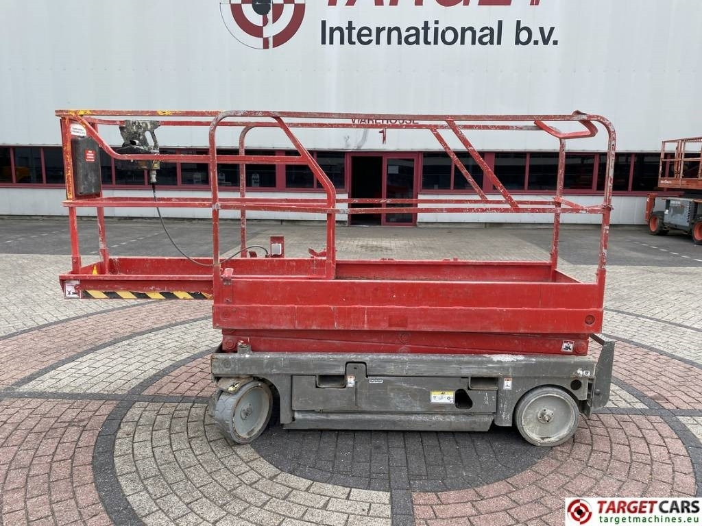 Haulotte Compact 8 Electric Scissor Work Lift 818cm DEFECT - Scissor lift: picture 5 Haulotte Compact 8 Electric Scissor Work Lift 818cm DEFECT - Scissor lift: picture 5