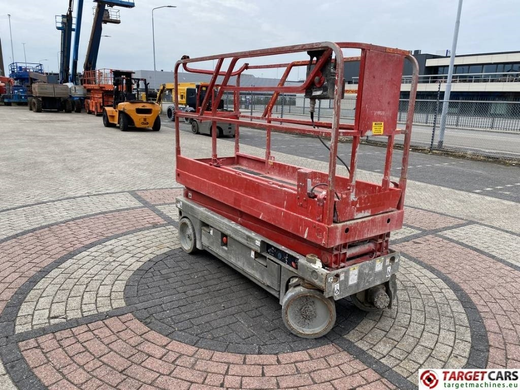 Haulotte Compact 8 Electric Scissor Work Lift 818cm DEFECT - Scissor lift: picture 2 Haulotte Compact 8 Electric Scissor Work Lift 818cm DEFECT - Scissor lift: picture 2