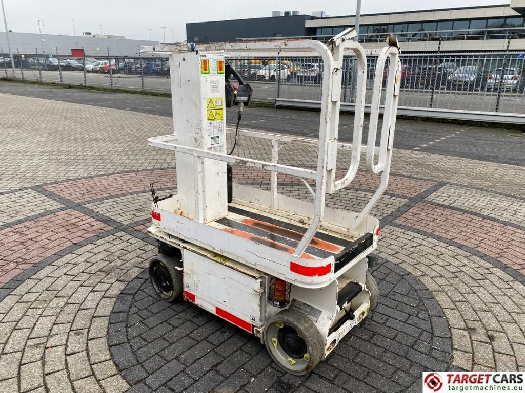 JLG 1230ES Electric Vertical Mast Work Lift 566cm - Vertical mast lift: picture 2 JLG 1230ES Electric Vertical Mast Work Lift 566cm - Vertical mast lift: picture 2