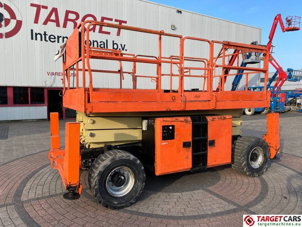 JLG 330LRT Diesel 4x4 Scissor Work Lift 1200cm  - Scissor lift: picture 1 JLG 330LRT Diesel 4x4 Scissor Work Lift 1200cm  - Scissor lift: picture 1
