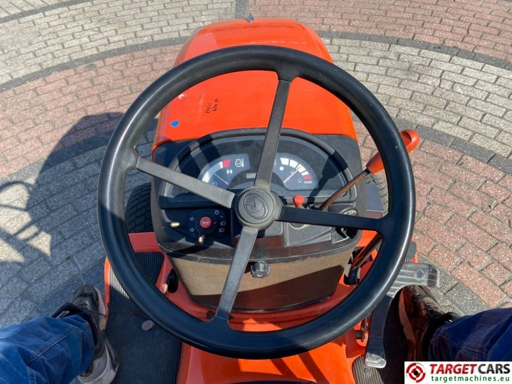 Garden mower Kubota G23/LD Mower 4WD G23 Diesel 122cm: picture 7