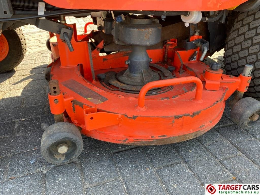 Garden mower Kubota G23/LD Mower 4WD G23 Diesel 122cm: picture 13
