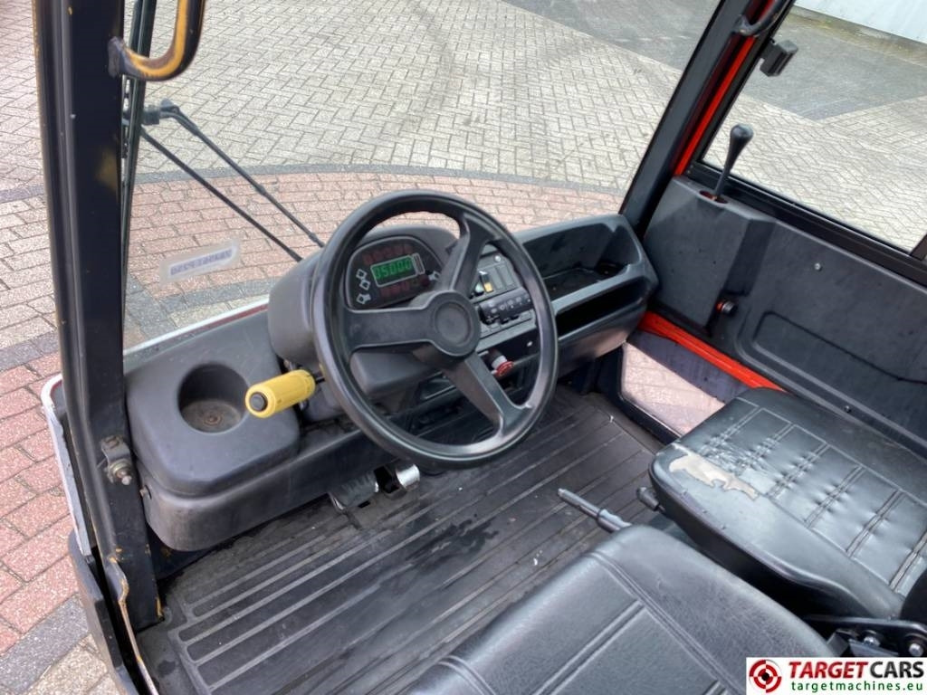 Linde P250 Tow Tug Truck Tractor Electric 80V max 25T - Municipal tractor: picture 5 Linde P250 Tow Tug Truck Tractor Electric 80V max 25T - Municipal tractor: picture 5