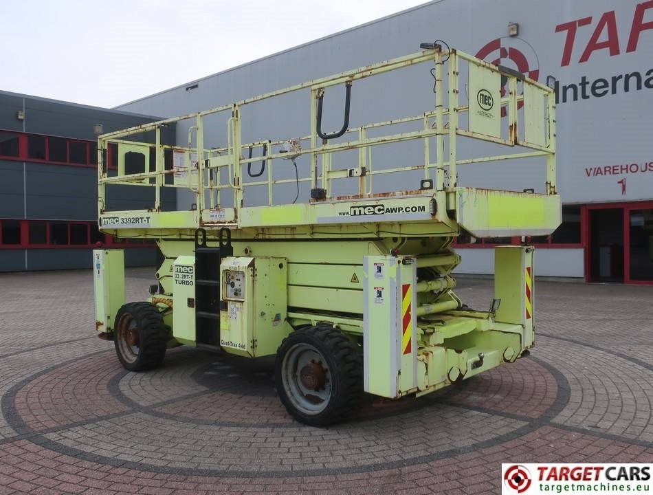 MEC 3392RT-T Diesel 4x4 Scissor Work LIft 1200cm - Scissor lift: picture 4 MEC 3392RT-T Diesel 4x4 Scissor Work LIft 1200cm - Scissor lift: picture 4