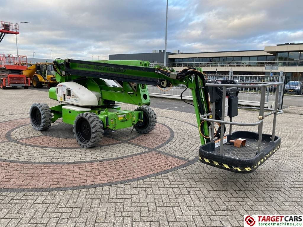 Niftylift HR21 HyBrid 4x4 Articulated Boom Work Lift 2080cm - Articulated boom: picture 2 Niftylift HR21 HyBrid 4x4 Articulated Boom Work Lift 2080cm - Articulated boom: picture 2
