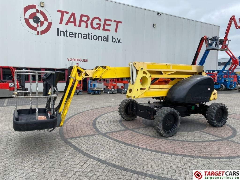Niftylift HR21D Diese 4x4 Articulated Boom Work Lift 2080cm - Articulated boom: picture 1 Niftylift HR21D Diese 4x4 Articulated Boom Work Lift 2080cm - Articulated boom: picture 1