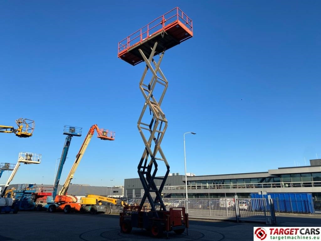 Scissor lift SkyJack SJ8841 RT Diesel 4x4 Scissor Work Lift 1430cm: picture 7