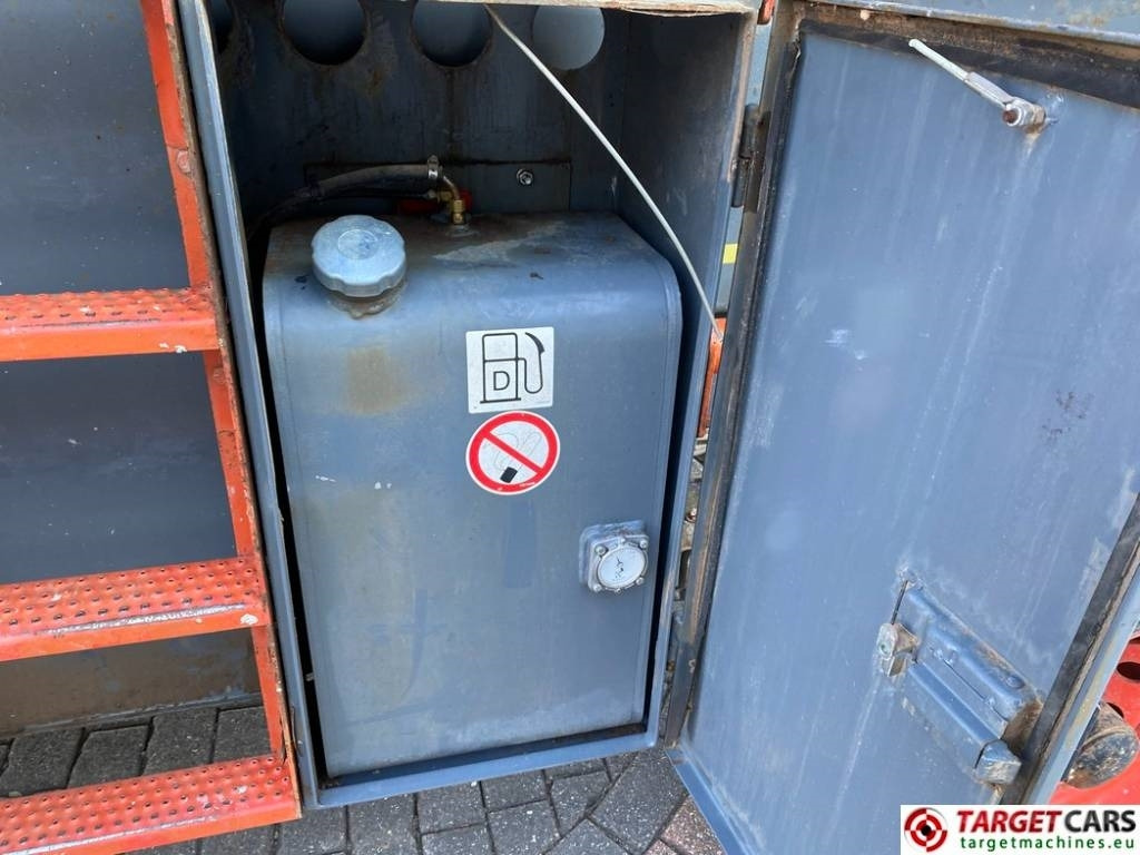Scissor lift SkyJack SJ8841 RT Diesel 4x4 Scissor Work Lift 1430cm: picture 18