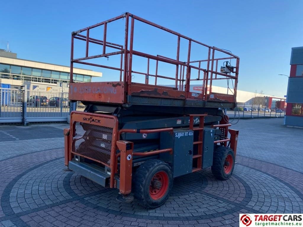 SkyJack SJ8841 RT Diesel 4x4 Scissor Work Lift 1430cm - Scissor lift: picture 3 SkyJack SJ8841 RT Diesel 4x4 Scissor Work Lift 1430cm - Scissor lift: picture 3