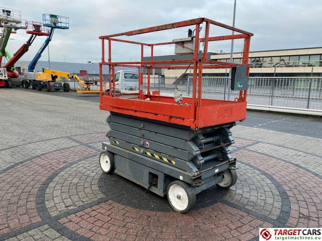 SkyJack SJIII-4632 Electric Scissor Work Lift 1170cm - Scissor lift: picture 2 SkyJack SJIII-4632 Electric Scissor Work Lift 1170cm - Scissor lift: picture 2