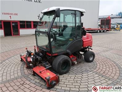 Toro LT3340 3-Gang Hydro 4WD Cylinder Reel Mower - Garden mower: picture 1 Toro LT3340 3-Gang Hydro 4WD Cylinder Reel Mower - Garden mower: picture 1