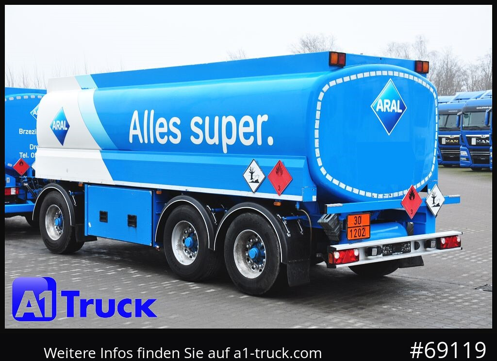 Tank trailer Oben-Untenbef. 22.400 Ltr. 3 KA: picture 10 Tank trailer Oben-Untenbef. 22.400 Ltr. 3 KA: picture 10