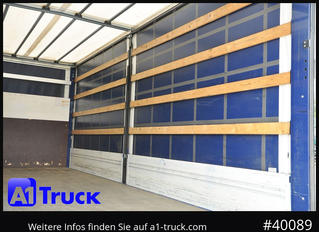 RENAULT D 240, 4x2, Ladebordwand, LBW, guter Zustand - Curtainsider truck: picture 3 RENAULT D 240, 4x2, Ladebordwand, LBW, guter Zustand - Curtainsider truck: picture 3