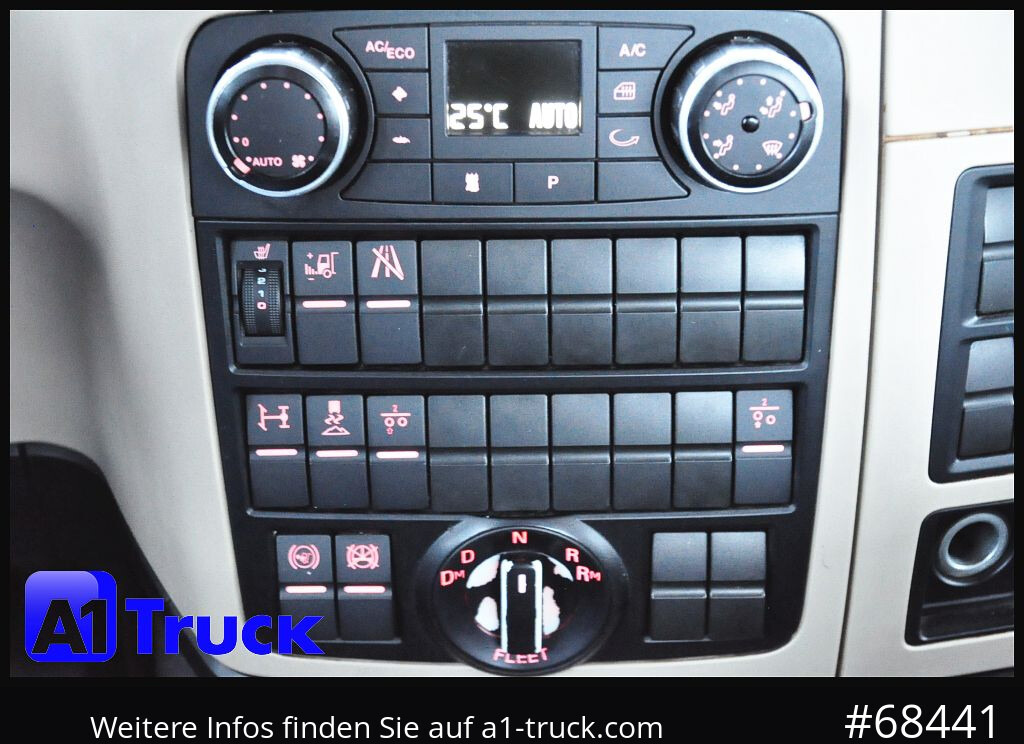 MAN TGS 18.360 , Heckfenster, Intarder, Rangier, neue Sattelplatte - Tractor unit: picture 5 MAN TGS 18.360 , Heckfenster, Intarder, Rangier, neue Sattelplatte - Tractor unit: picture 5