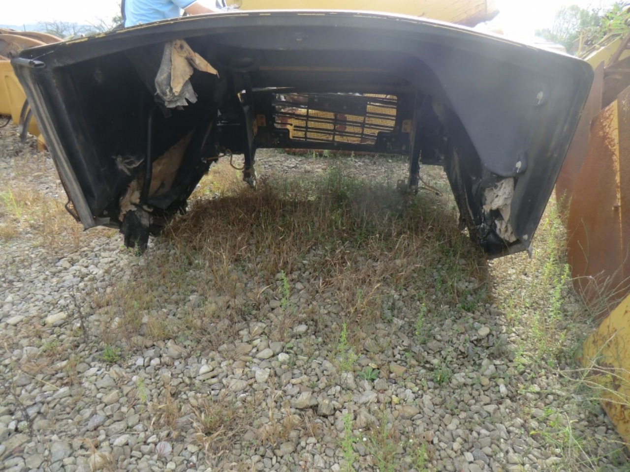 Caterpillar 735 Cofano e griglia - Hood for Construction machinery: picture 2 Caterpillar 735 Cofano e griglia - Hood for Construction machinery: picture 2