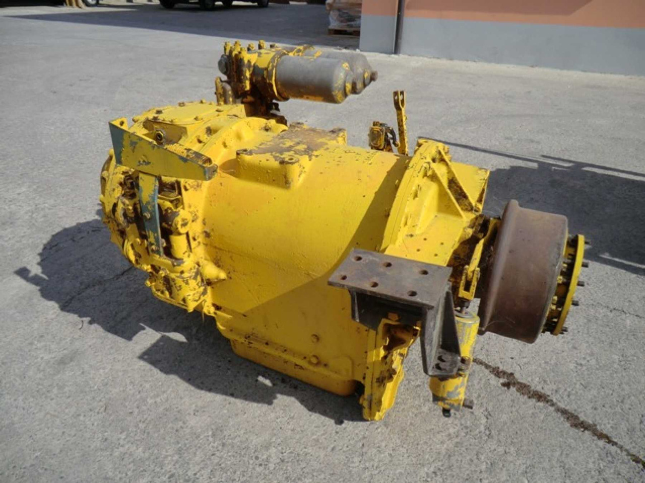 PERLINI Trasmissione matricola 64229 - Gearbox for Construction machinery: picture 2 PERLINI Trasmissione matricola 64229 - Gearbox for Construction machinery: picture 2