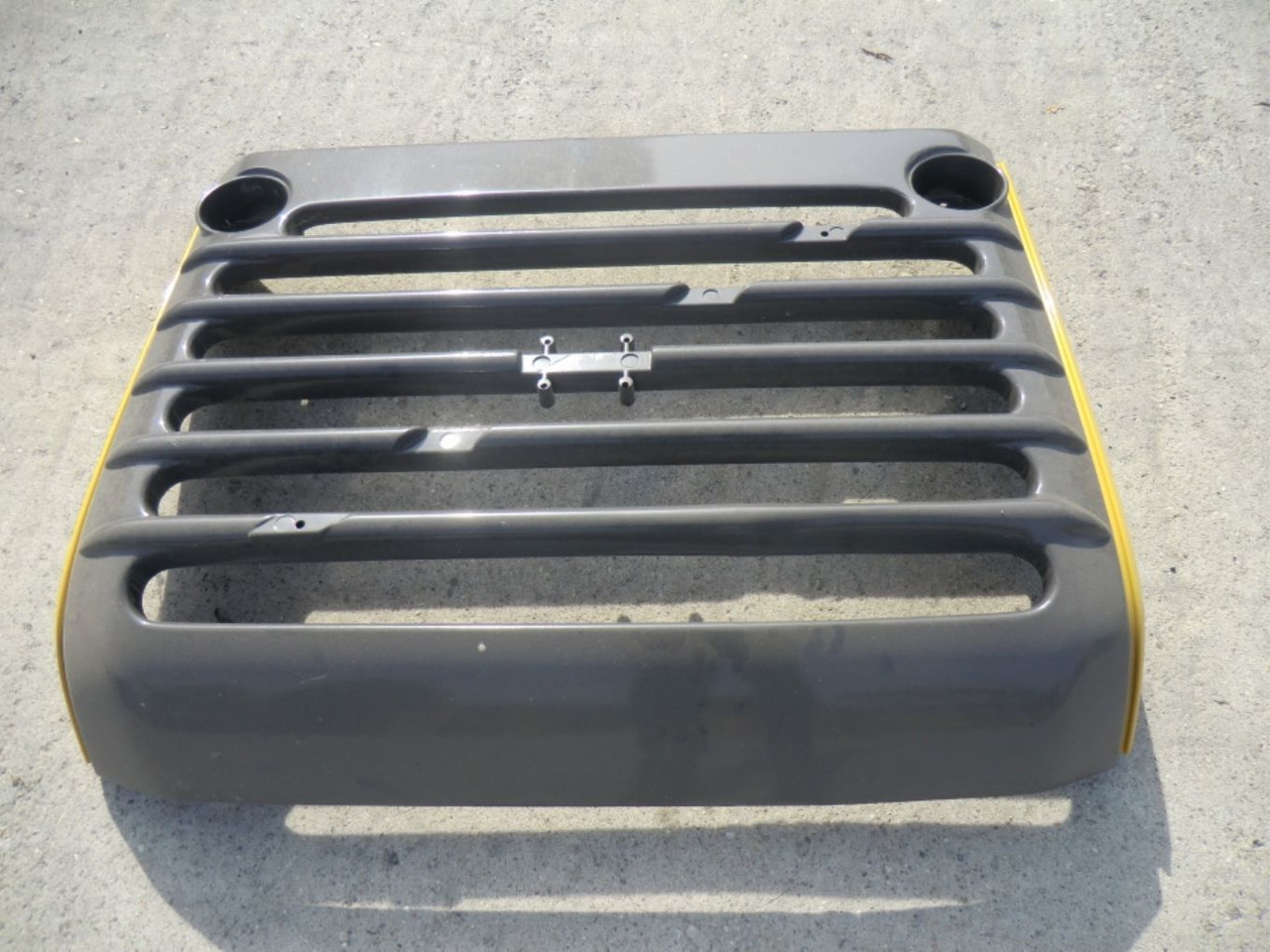 VOLVO A40D GRIGLIA REVISIONATA - Grill for Construction machinery: picture 3 VOLVO A40D GRIGLIA REVISIONATA - Grill for Construction machinery: picture 3