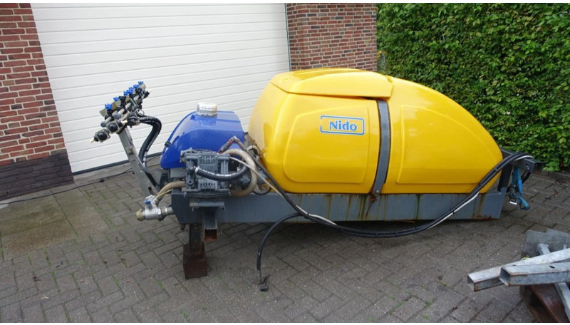 Schmidt Nido CSP 100 Sproeimachine - Sand/ Salt spreader: picture 4 Schmidt Nido CSP 100 Sproeimachine - Sand/ Salt spreader: picture 4
