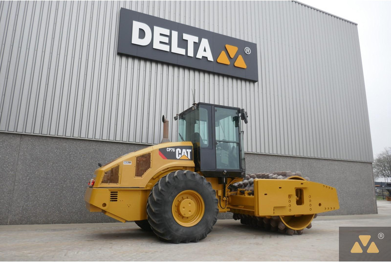 Caterpillar CP76 - Roller: picture 5 Caterpillar CP76 - Roller: picture 5