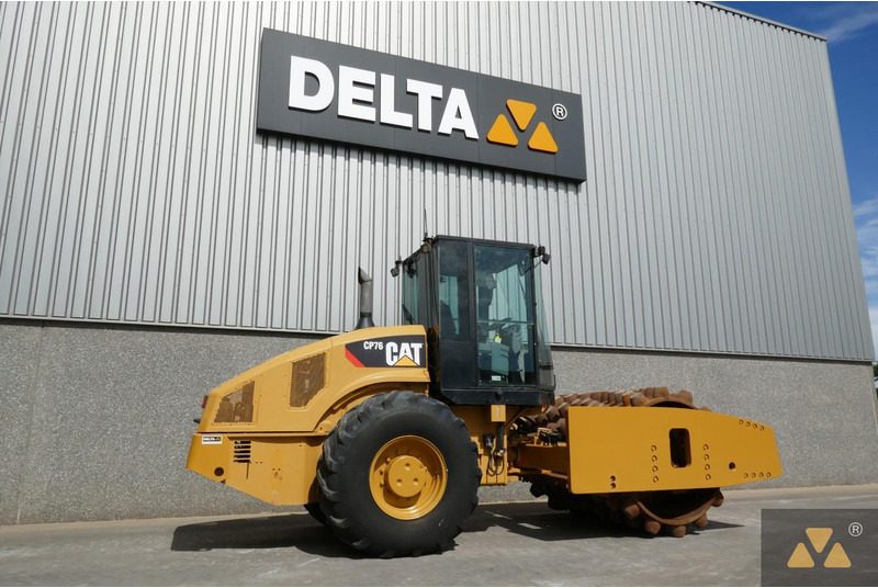 Caterpillar CP76 - Roller: picture 5 Caterpillar CP76 - Roller: picture 5