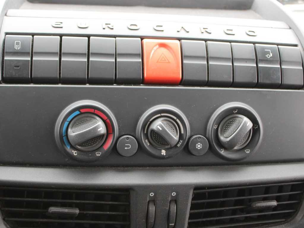 Refrigerator truck Iveco EUROCARGO 75E19, THERMO KING C - 450e, HYDRAULIC FRONT: picture 13