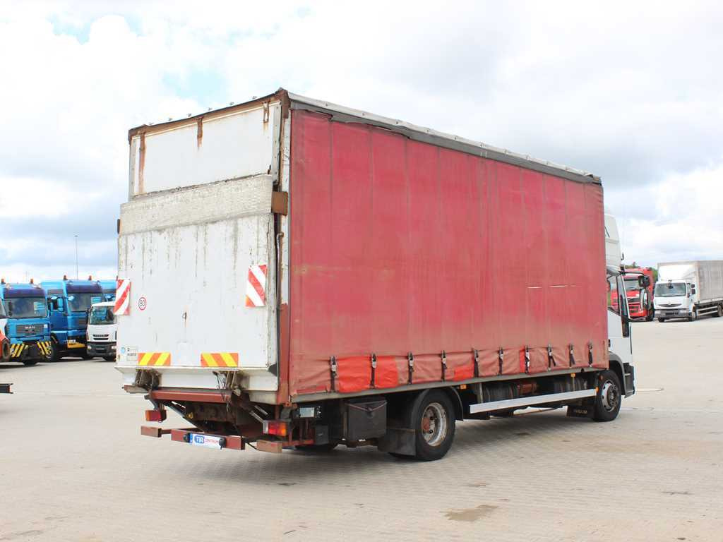 Iveco EUROCARGO ML 120 E, EURO 3, SLEEPING BODY, HYDRAULIC FRONT - Curtainsider truck: picture 4 Iveco EUROCARGO ML 120 E, EURO 3, SLEEPING BODY, HYDRAULIC FRONT - Curtainsider truck: picture 4