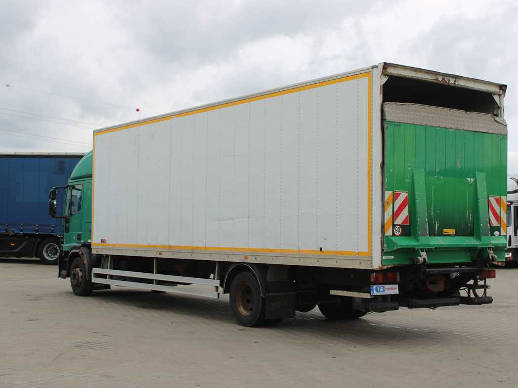 Iveco EUROCARGO ML 160E28, EURO 4, HYDRAULIC FRONT - Box truck: picture 4 Iveco EUROCARGO ML 160E28, EURO 4, HYDRAULIC FRONT - Box truck: picture 4