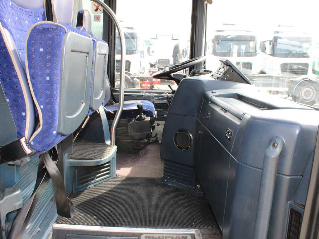 Neoplan N516, 6X2, RETARDER, KITCHEN - Coach: picture 5 Neoplan N516, 6X2, RETARDER, KITCHEN - Coach: picture 5