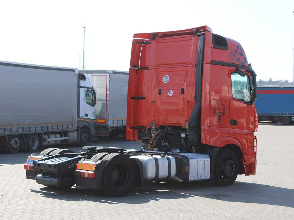 Mercedes-Benz Actros 1848 GIGA SPACE, EURO 6, LOWDECK - Tractor unit: picture 2 Mercedes-Benz Actros 1848 GIGA SPACE, EURO 6, LOWDECK - Tractor unit: picture 2