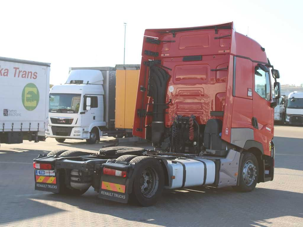 Renault T 520, EURO 6, LOWDECK, PNEU 80% - Tractor unit: picture 3 Renault T 520, EURO 6, LOWDECK, PNEU 80% - Tractor unit: picture 3