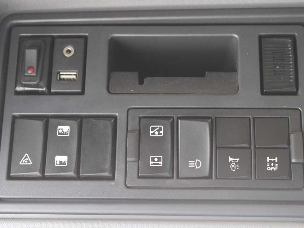 Renault T520 COMFORT, EURO 6 leasing Renault T520 COMFORT, EURO 6: picture 16 Renault T520 COMFORT, EURO 6 leasing Renault T520 COMFORT, EURO 6: picture 16