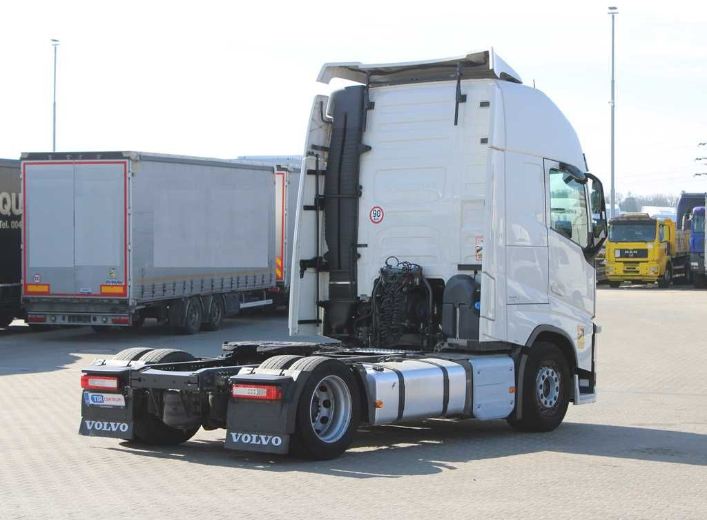 Volvo FH 460 XL, EURO 6, LOWDECK, VEB +, I-PARK COOL - Tractor unit: picture 3 Volvo FH 460 XL, EURO 6, LOWDECK, VEB +, I-PARK COOL - Tractor unit: picture 3