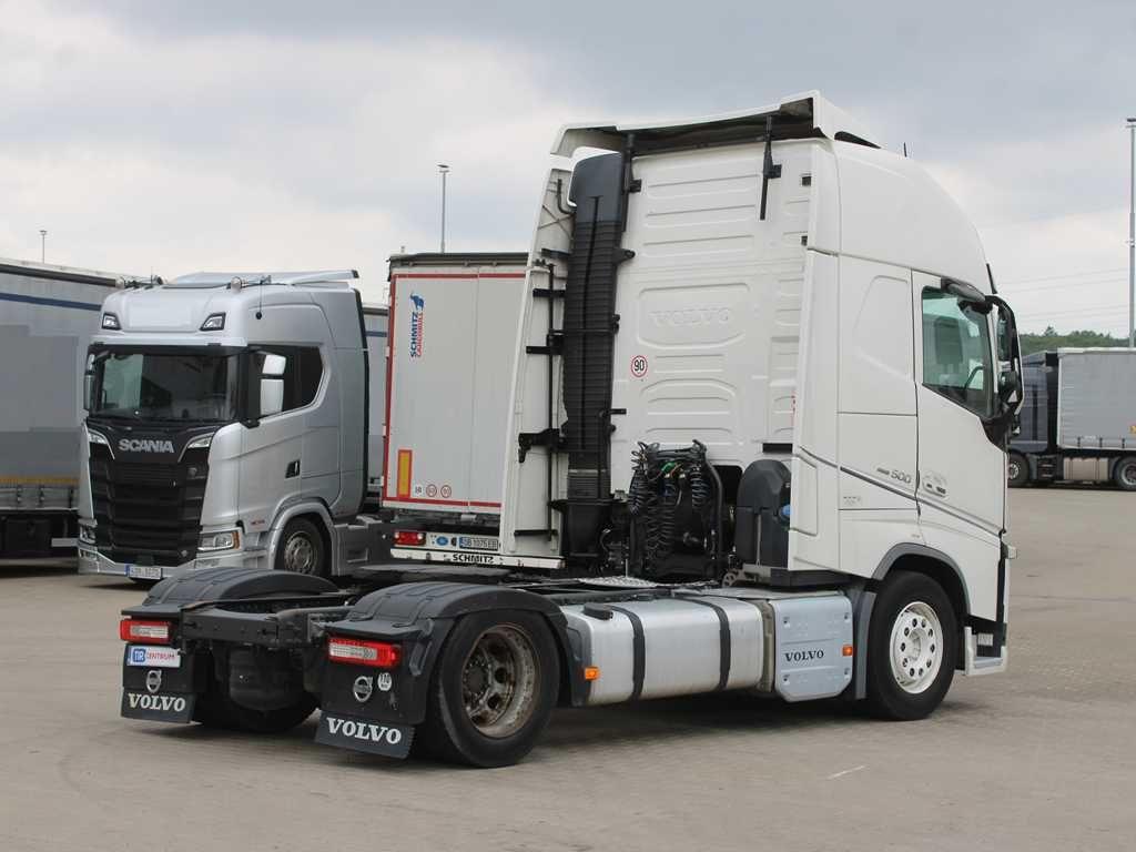 Volvo FH 500, EURO 6, LOWDECK, VEB +, I-PARK COOL Volvo FH 500, EURO 6, LOWDECK, VEB +, I-PARK COOL - Tractor unit: picture 3 Volvo FH 500, EURO 6, LOWDECK, VEB +, I-PARK COOL Volvo FH 500, EURO 6, LOWDECK, VEB +, I-PARK COOL - Tractor unit: picture 3