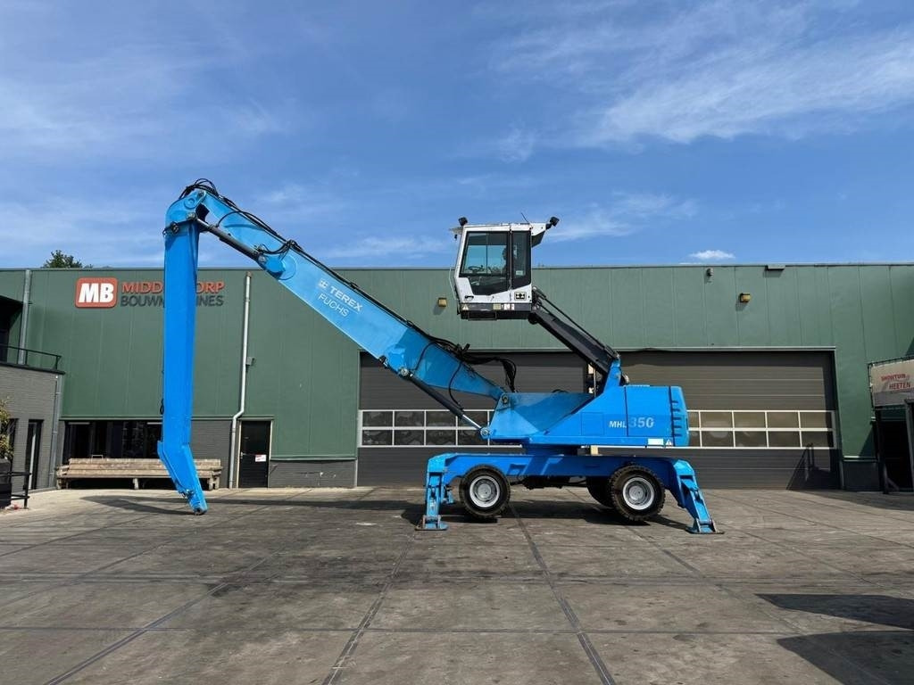Fuchs MHL 350 - Waste/ Industry handler: picture 2 Fuchs MHL 350 - Waste/ Industry handler: picture 2