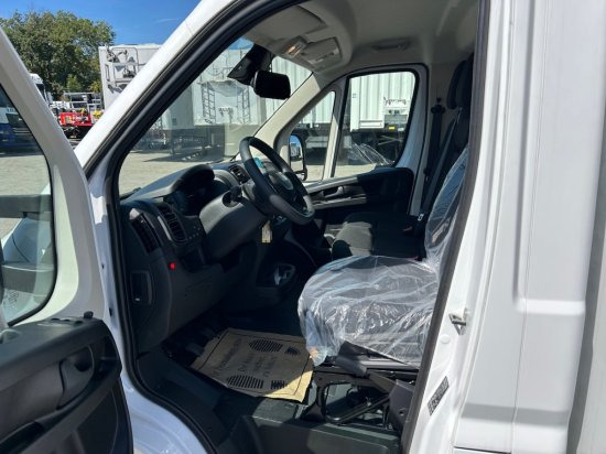 New Closed box van Fiat Ducato 250 MAXI FG L4 3500, 140Ps, LBW, Klima, Rückfahrkamera, Schalter: picture 6