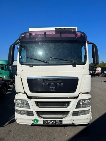 MAN TGS 26.360 6x2 LL, Tiefkühlkoffer Intarder, Liftachse ohne Anhänger - Refrigerator truck: picture 2 MAN TGS 26.360 6x2 LL, Tiefkühlkoffer Intarder, Liftachse ohne Anhänger - Refrigerator truck: picture 2