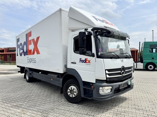 Mercedes-Benz Atego 1224 Koffer mit Hebebühne - Box truck: picture 3 Mercedes-Benz Atego 1224 Koffer mit Hebebühne - Box truck: picture 3