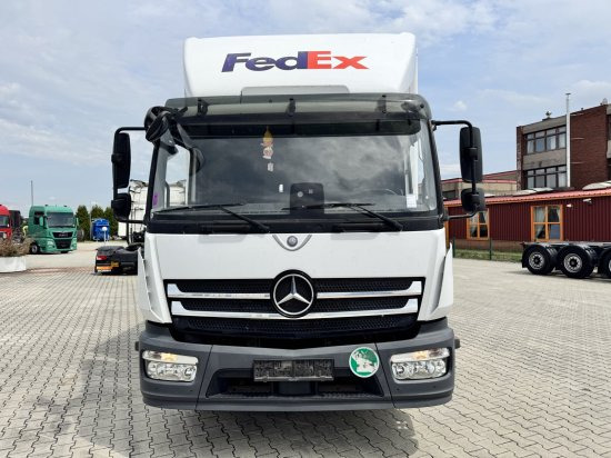 Mercedes-Benz Atego 1224 Koffer mit Hebebühne - Box truck: picture 2 Mercedes-Benz Atego 1224 Koffer mit Hebebühne - Box truck: picture 2
