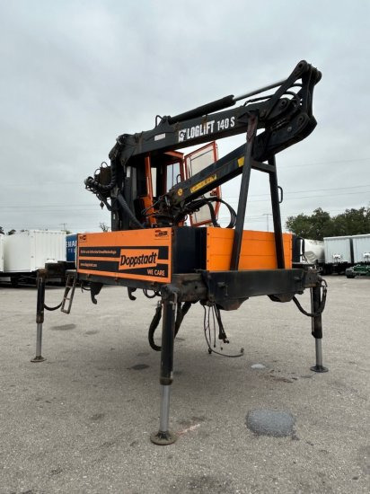 Plateau-Wechselpritsche mit Loglift 140S inkl. Rotator und Greifer - Container transporter/ Swap body trailer: picture 3 Plateau-Wechselpritsche mit Loglift 140S inkl. Rotator und Greifer - Container transporter/ Swap body trailer: picture 3
