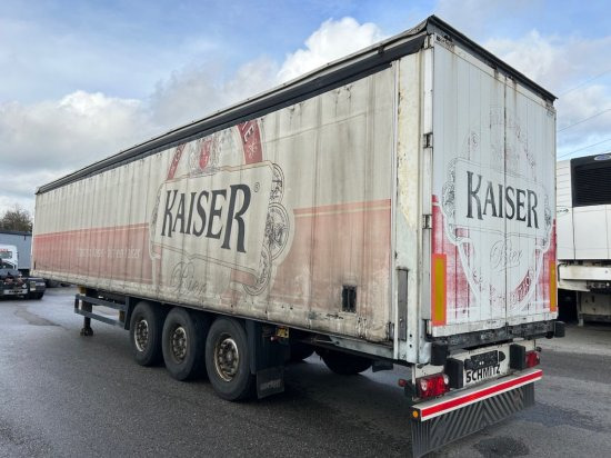 Curtainsider semi-trailer Schmitz SO1, Getränkeauflieger Orten Safe Server, Liftachse, Edscha-Verdeck: picture 8 Curtainsider semi-trailer Schmitz SO1, Getränkeauflieger Orten Safe Server, Liftachse, Edscha-Verdeck: picture 8