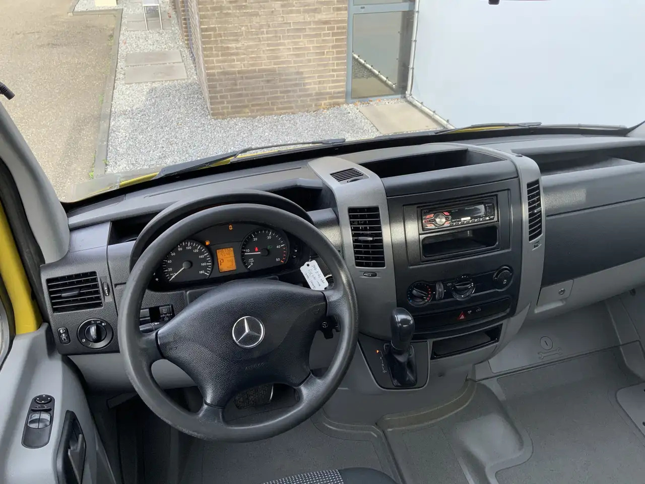 Mercedes-Benz Sprinter 213 2.2 CDI 325 Automaat DubCab Pick Up 5 Zits Tre - Open body delivery van, Combi van: picture 5 Mercedes-Benz Sprinter 213 2.2 CDI 325 Automaat DubCab Pick Up 5 Zits Tre - Open body delivery van, Combi van: picture 5