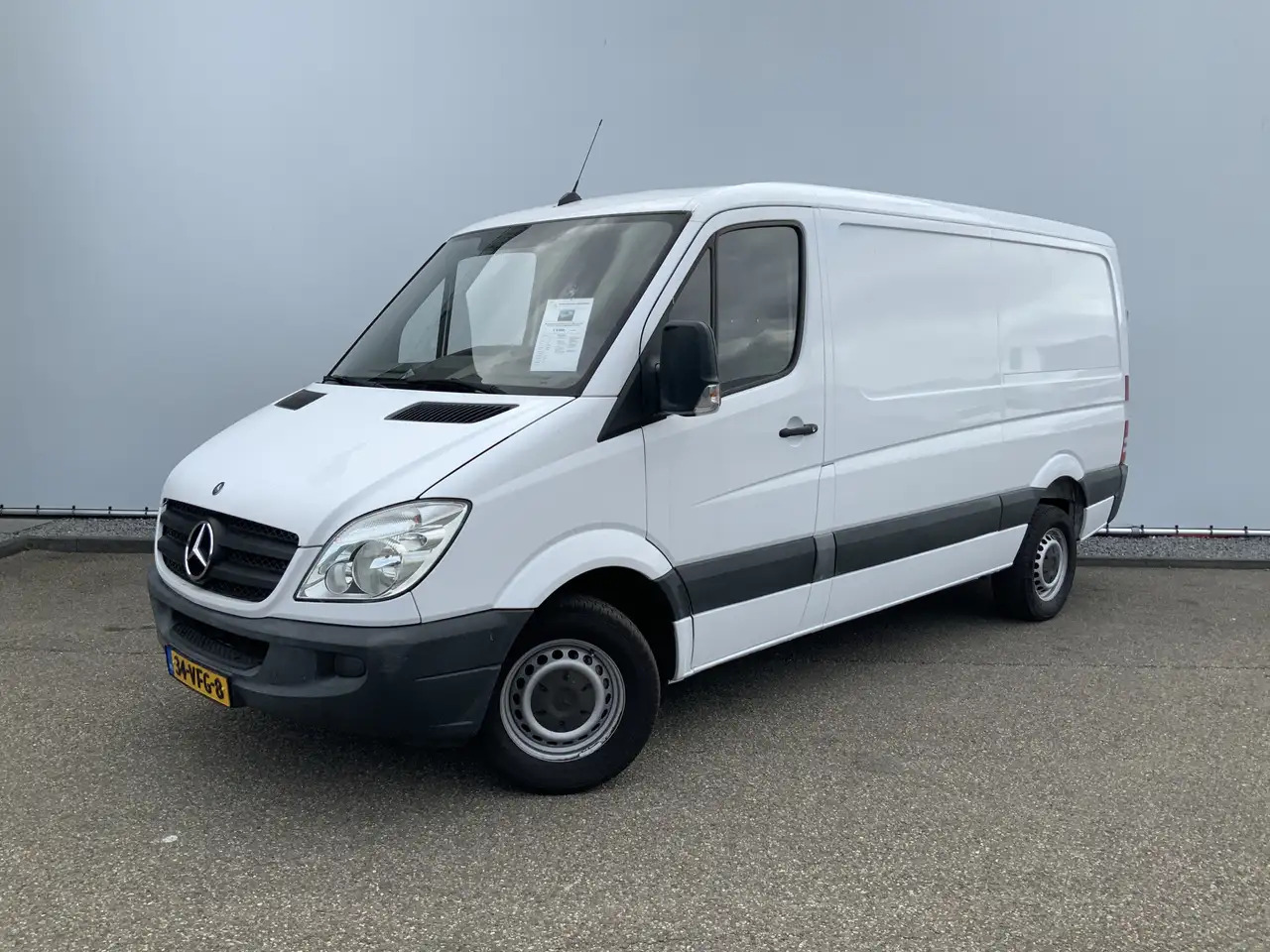 Mercedes-Benz Sprinter 311 2.2 CDI 366 L2 H1 Automaat Trekhaak 2800 kg 3 - Panel van: picture 1 Mercedes-Benz Sprinter 311 2.2 CDI 366 L2 H1 Automaat Trekhaak 2800 kg 3 - Panel van: picture 1