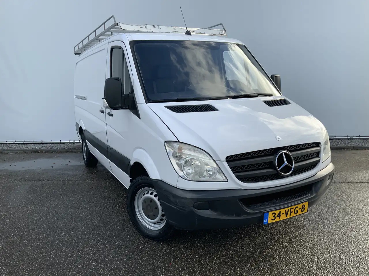 Mercedes-Benz Sprinter 311 2.2 CDI 366 L2H1 Automaat 3 Zits Trekaak 2800k - Panel van: picture 5 Mercedes-Benz Sprinter 311 2.2 CDI 366 L2H1 Automaat 3 Zits Trekaak 2800k - Panel van: picture 5