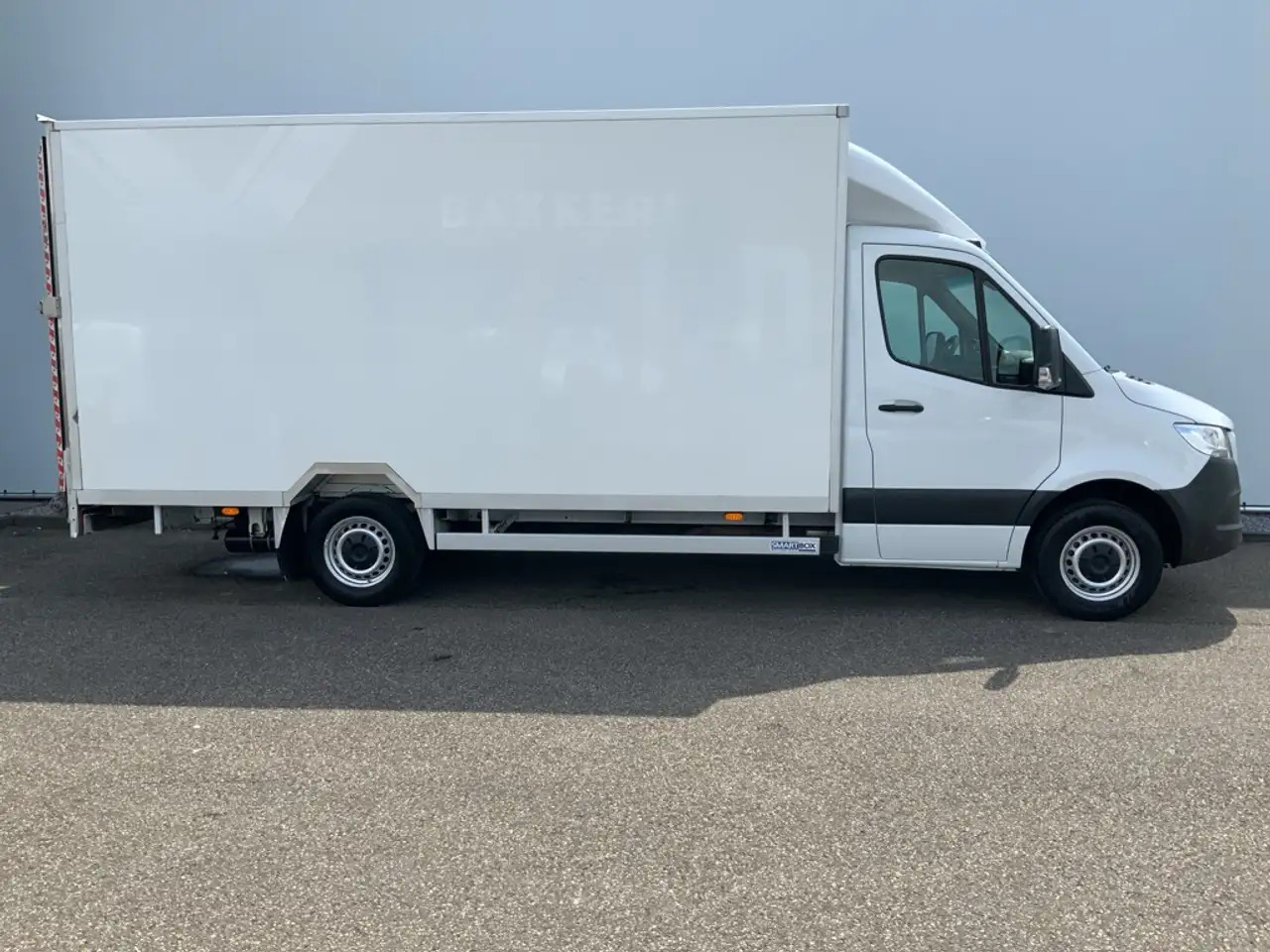 Mercedes-Benz Sprinter 314 2.2 CDI 432 Automaat Meubelbak & Klep Veer Air - Closed box van: picture 3 Mercedes-Benz Sprinter 314 2.2 CDI 432 Automaat Meubelbak & Klep Veer Air - Closed box van: picture 3