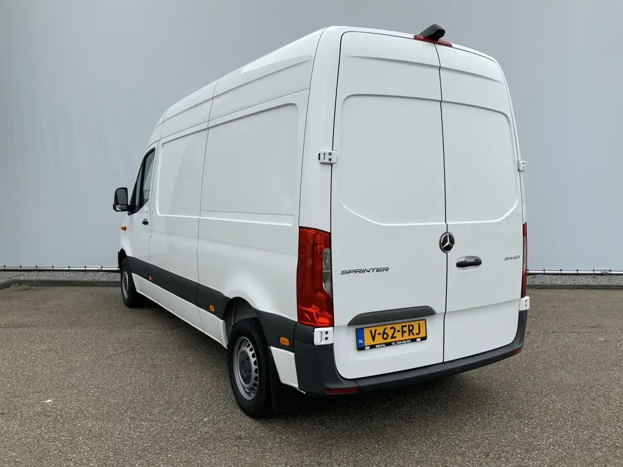 Mercedes-Benz Sprinter 314 2.2 CDI L2H2 Airco Camera Navi 3 Zits MBUX Sch - Panel van: picture 2 Mercedes-Benz Sprinter 314 2.2 CDI L2H2 Airco Camera Navi 3 Zits MBUX Sch - Panel van: picture 2
