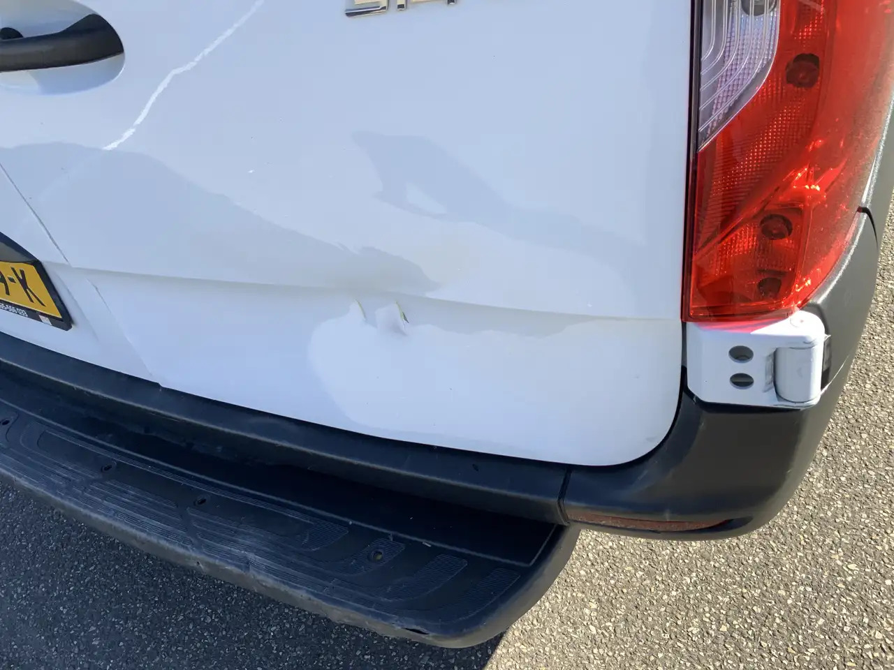 Mercedes-Benz Sprinter 314 2.2 CDI L3H2 Maxi Airco 3 Zits Euro 6 - Panel van: picture 3 Mercedes-Benz Sprinter 314 2.2 CDI L3H2 Maxi Airco 3 Zits Euro 6 - Panel van: picture 3