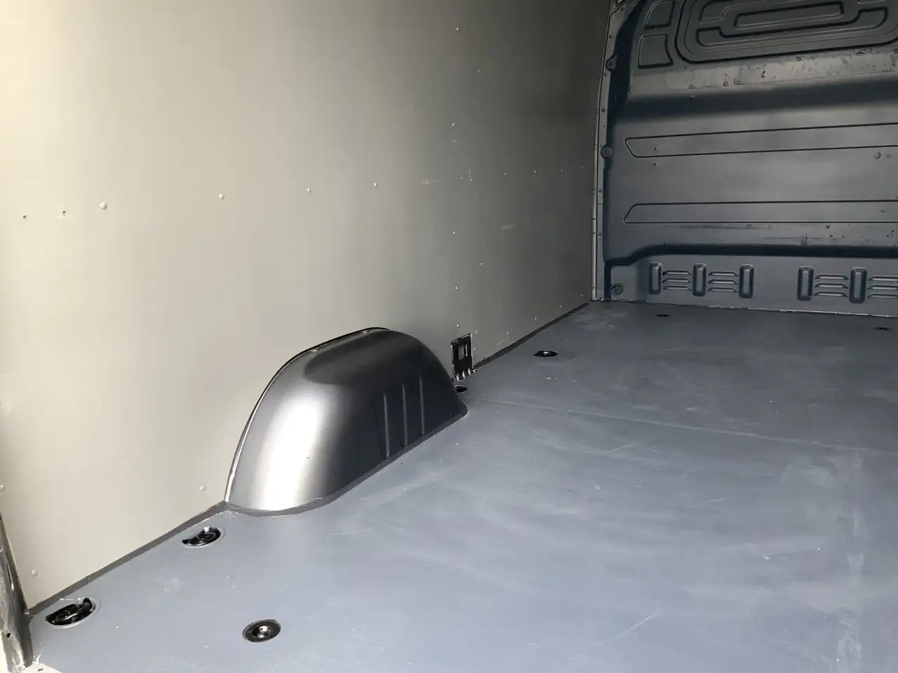 Mercedes-Benz Sprinter 319 3.0 cdi Autom.L2H2 Airco Cruise 3 Zits MBux 10 - Panel van: picture 4 Mercedes-Benz Sprinter 319 3.0 cdi Autom.L2H2 Airco Cruise 3 Zits MBux 10 - Panel van: picture 4