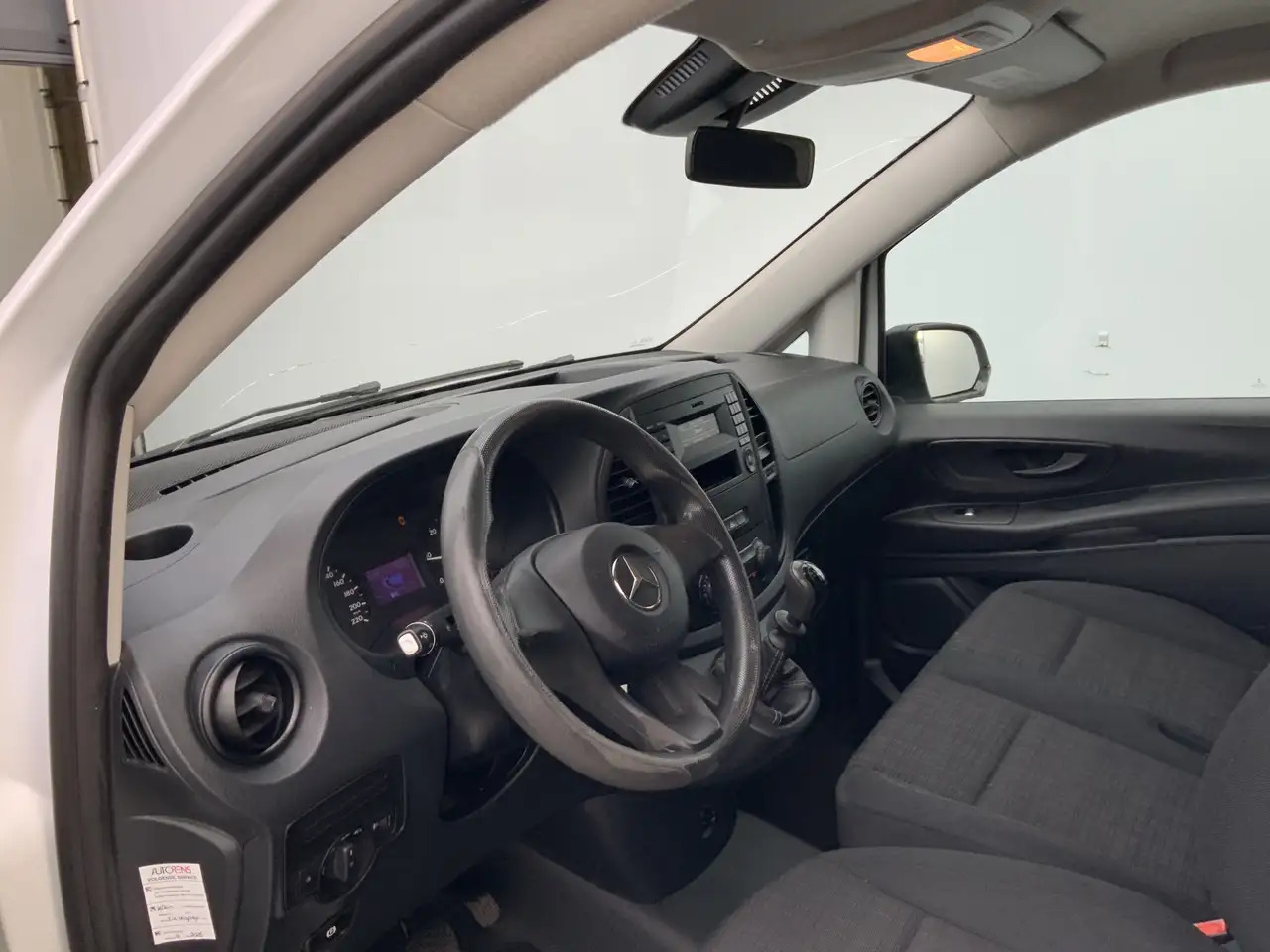 Mercedes-Benz Vito 111 CDI Functional Airco 3 Zits Side Bar Trekhaak - Panel van: picture 5 Mercedes-Benz Vito 111 CDI Functional Airco 3 Zits Side Bar Trekhaak - Panel van: picture 5